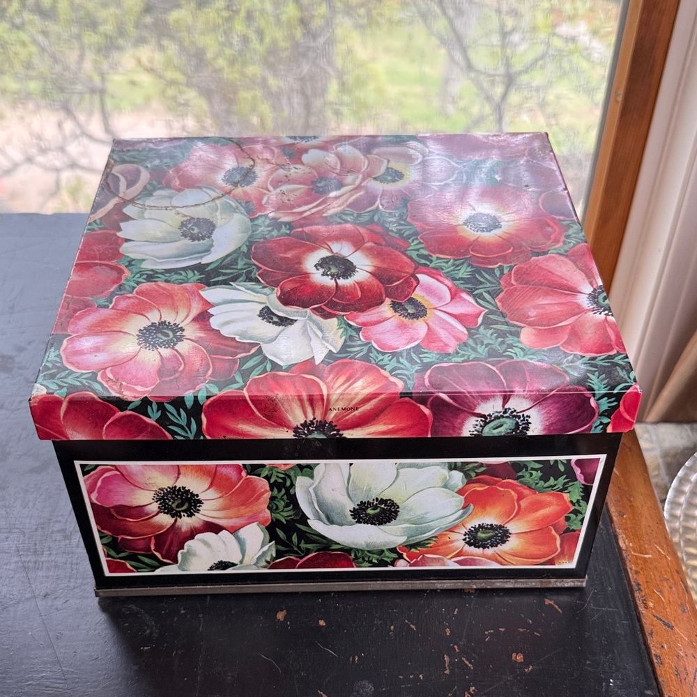 Floral Storage Box Vintage Huntley and Palmers of Reading Metal